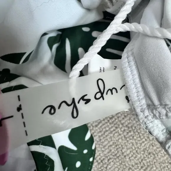 Cupshe One Piece Swimsuit White Green Floral Women’s Size Large NWT - Picture 10 of 11